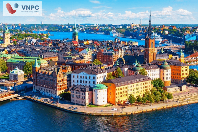 KING88 là nhà cái giải trí đỉnh cao Thụy Điển 2025: Điều kiện, chi phí, chính sách visa MỚI NHẤT